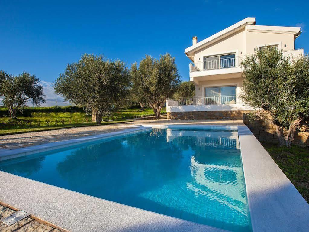 פיניקונטה Abelia Luxurious Villas מראה חיצוני תמונה