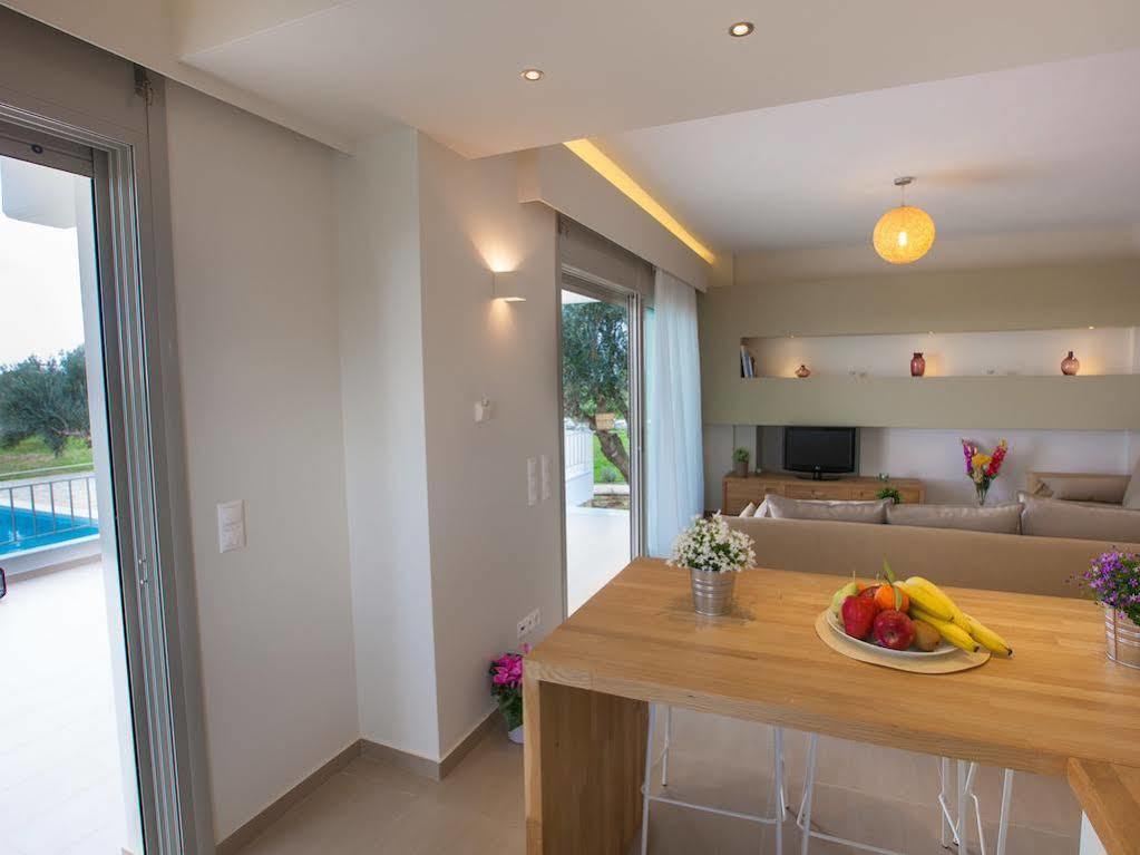 פיניקונטה Abelia Luxurious Villas מראה חיצוני תמונה