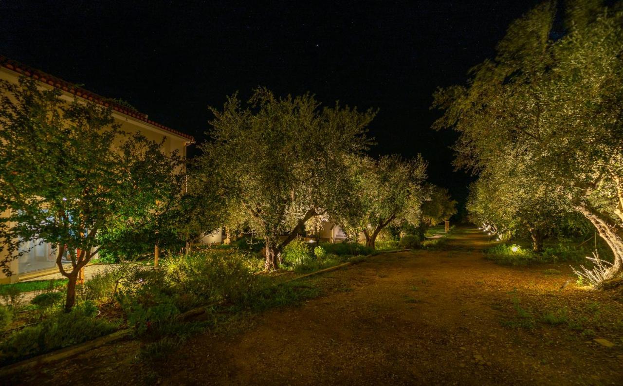 פיניקונטה Abelia Luxurious Villas מראה חיצוני תמונה